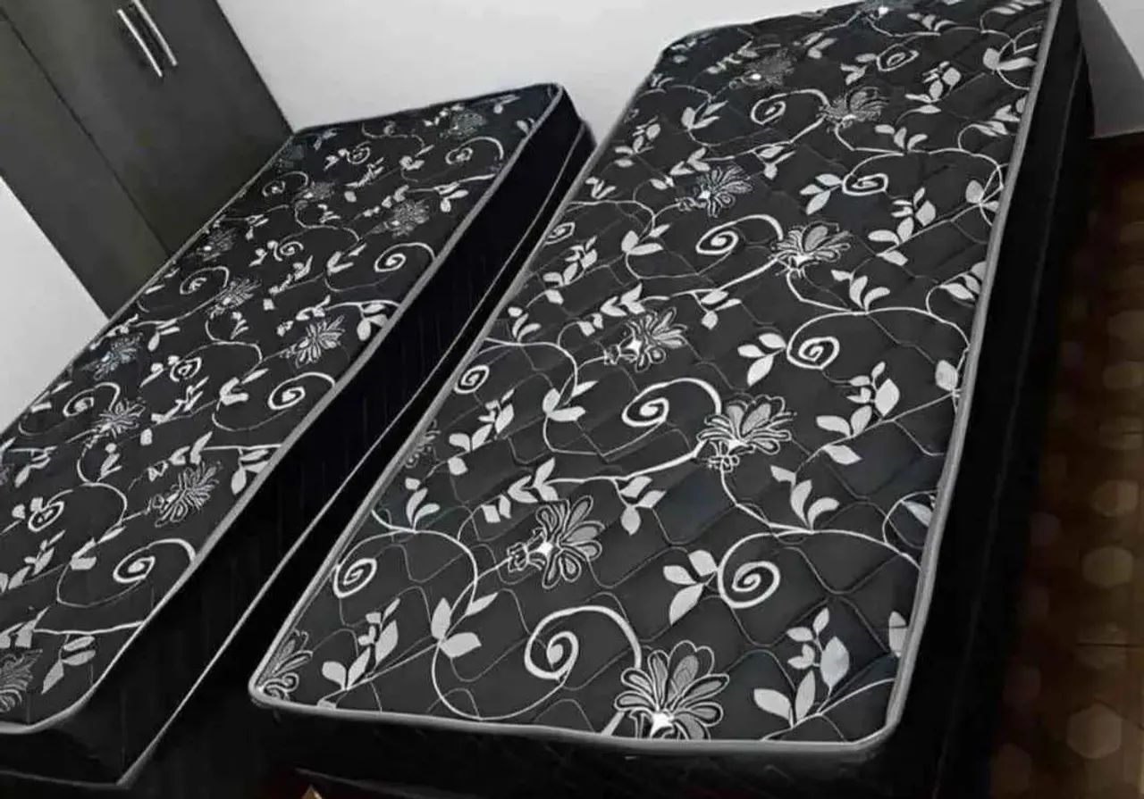 Cama box com colchão conjugado, novos!  - Foto 5