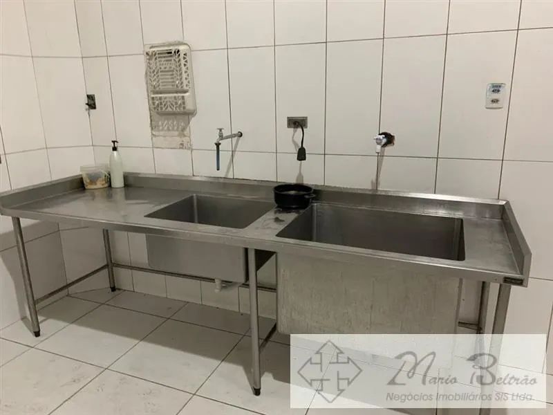 Salão comercial ótimo para depósito ou cozinha - Foto 3