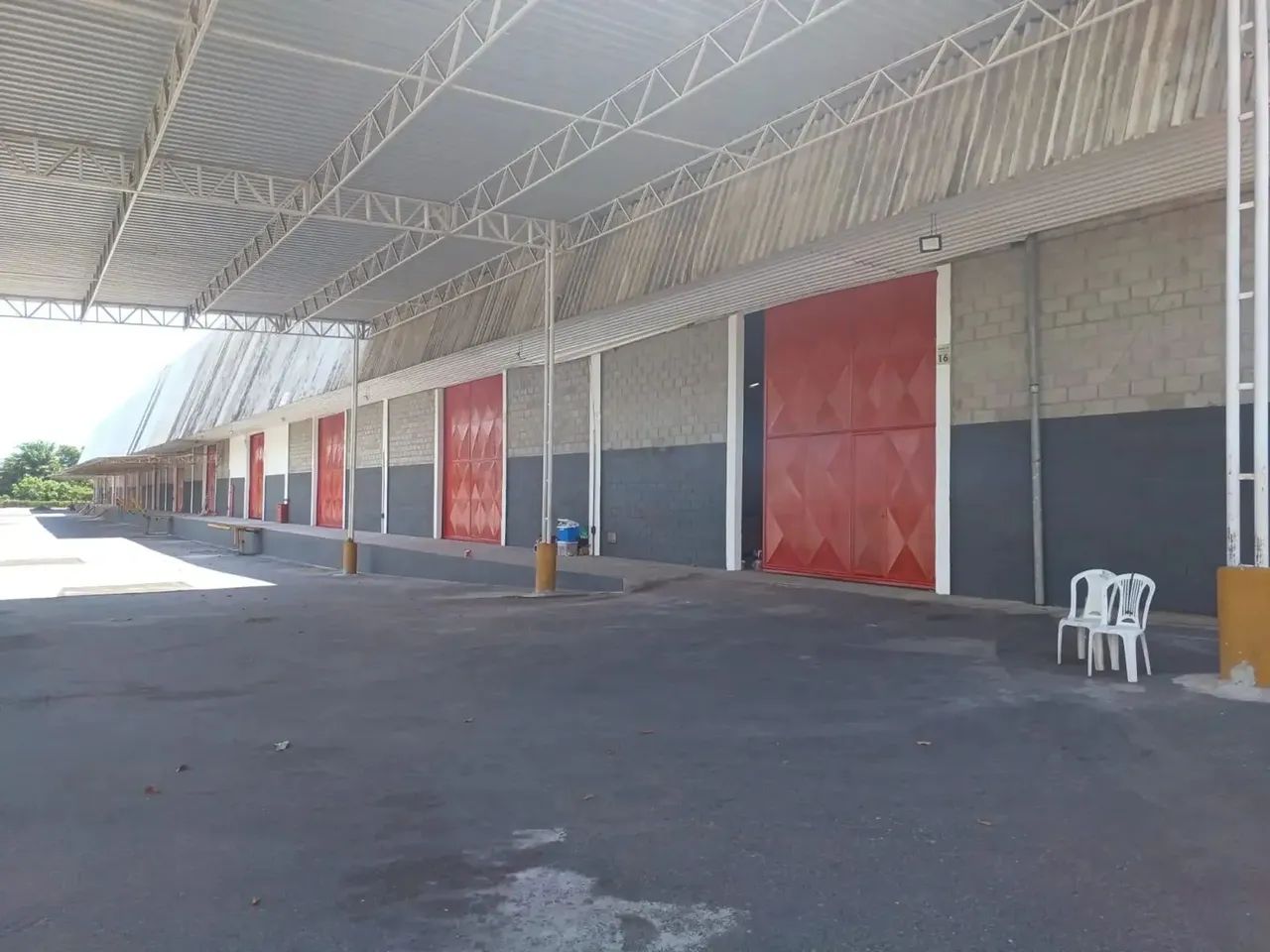 Comercial para locação em rua pública, ABRANTES, Camaçari, BA - Foto 5