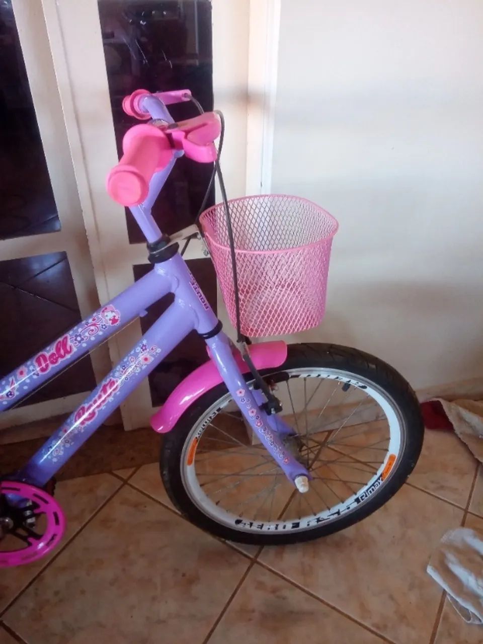 Bicicleta aro 20, praticamente nova. - Foto 3