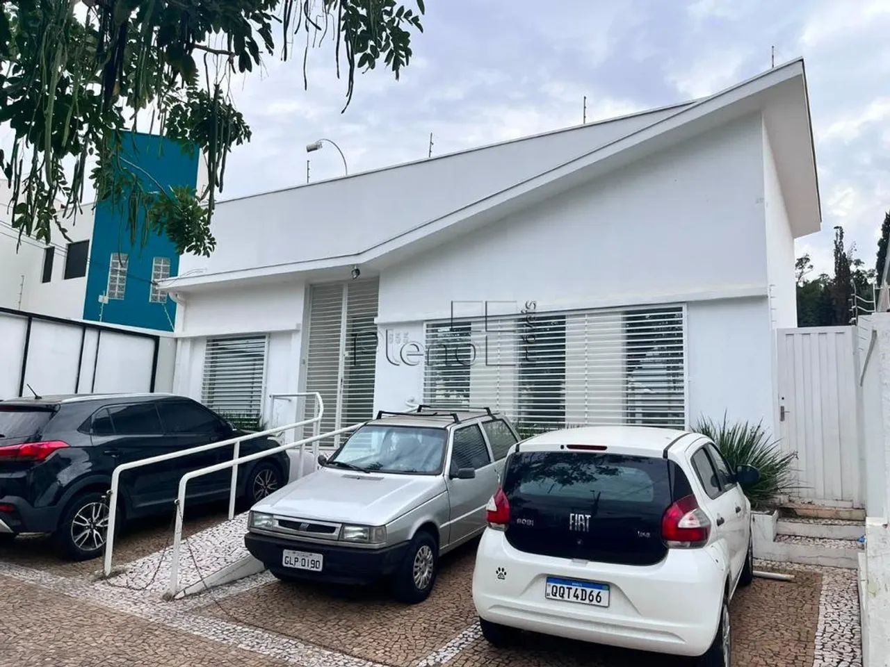 Casa para alugar em Campinas, Jardim Guanabara, com 5 quartos, com 280 m²