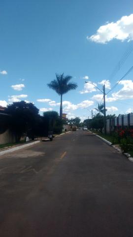 Lote com 800M² casa com 4 quartos quintal na frente e fundos com piscina churrasqueira - Foto 11