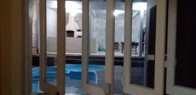 Casa com piscina de 265.000 por 225.000 - Foto 10