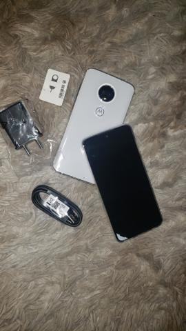 Lançamento moto g7 xt1962-6 dual wite 64 g tela 6 pol - Foto 2