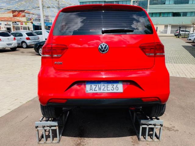 VOLKSWAGEN FOX COMFORTLINE 1.0 MI TOTAL FLEX 4P. MEC. - Foto 6