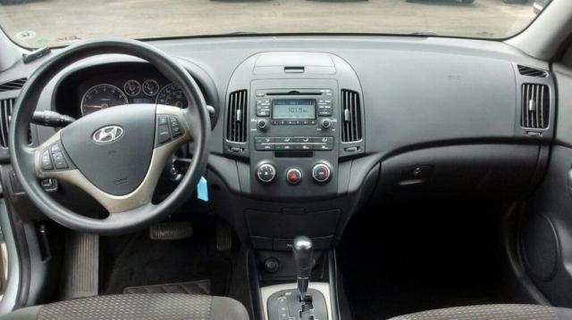 HYUNDAI I30 GLS 2.0 16V AT Prata 2010/2011 - Foto 6