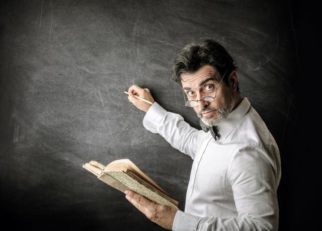Professor Substituto
