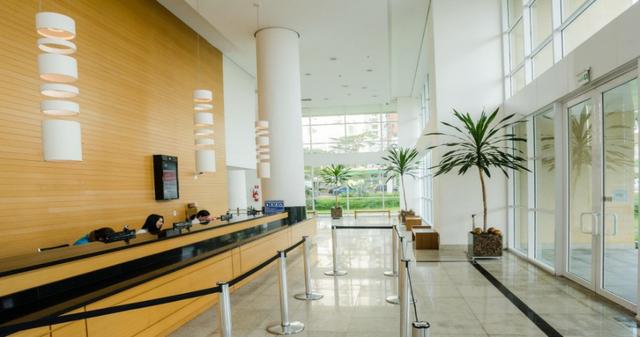 Linda Sala Comercial Mobiliada Andar Alto E Varanda - Foto 11