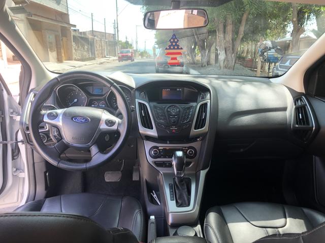 Ford Focus 2.0 15/15 - Foto 13