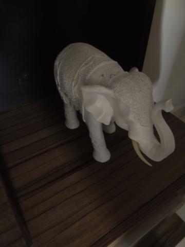Escultura elefante