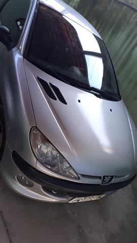 Vendo Peugeot 206 R$9.500 parcelo no cartão