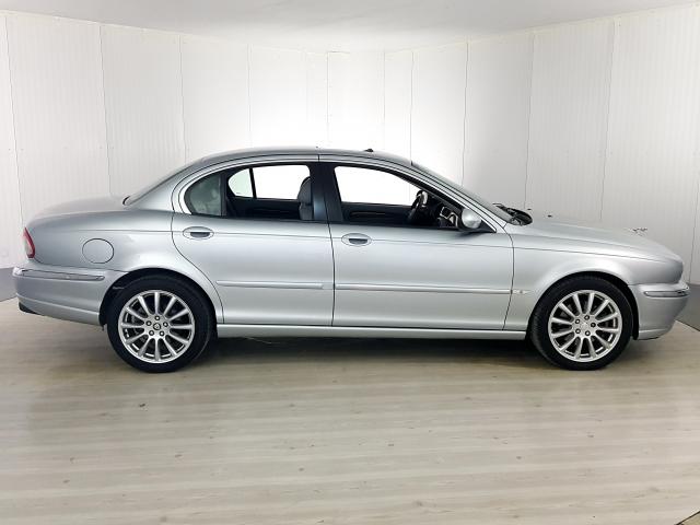 Jaguar X-Type SE 3.0 V6 231cv - Prata - 2006 - Foto 4