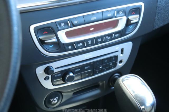 Renault Fluence Sedan Dynamique 2.0 16V - Foto 14