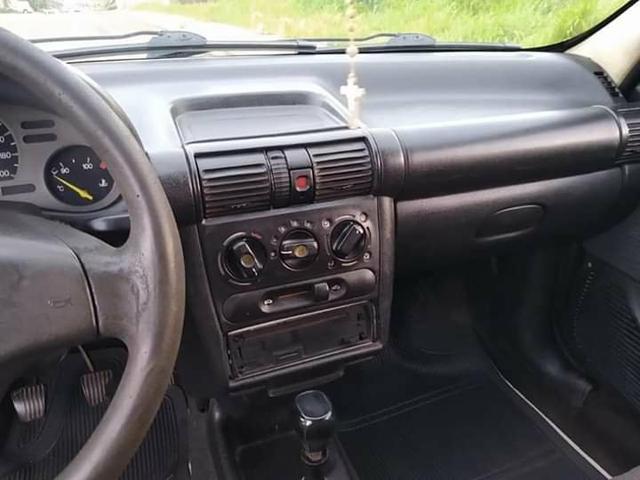 Corsa 99 completo abaixei o preço pra vende logo aceito troca por moto - Foto 8