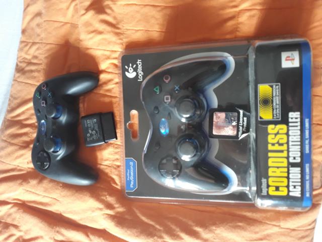 Controle Gamer Top de linha. Marca Logitech - Foto 2