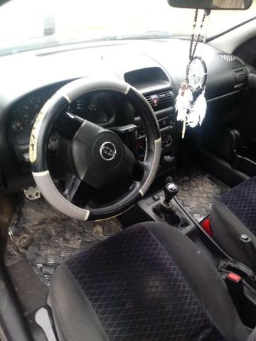 Vendo astra ano 2000 8valvulas legalizado baixo doc em dia e recibo em branco - Foto 2