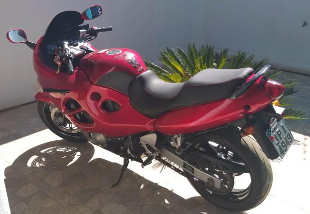 Suzuki gsx 750 impecável - Foto 3