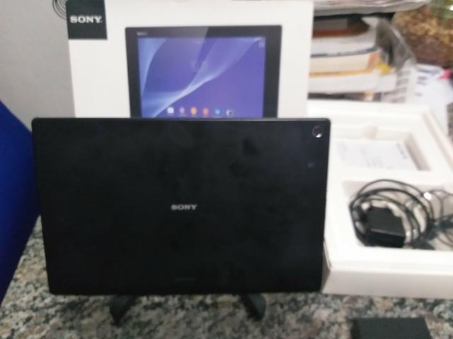 Tablet sony z2, faz ligação como celular aprova de água, carregador magnético, na caixa - Foto 5