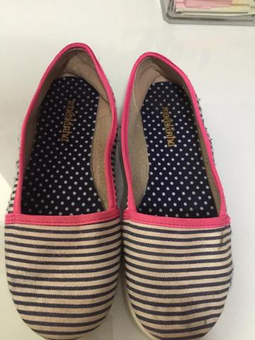 Lote com 2 sapatos