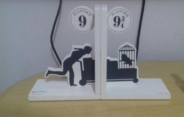 Porta Livros Harry Potter Imaginarium Plataforma 9 3/4