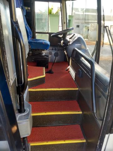 Ônibus Buscar 360 Mercedes O 400 50 lugres - Foto 4