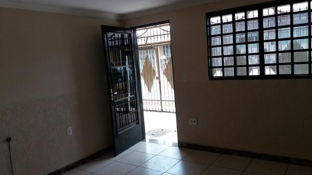 Qnp 12, WR corretor, (aluga), casa de 3qts (ste) R$ 900,00 - Foto 4