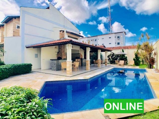 Casa Duplex em condomínio na Lagoa Redonda com 3 suítes, 2 vagas