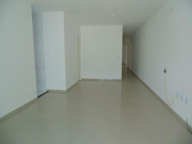 Casas planas com 3 suítes 3 vagas próximo do shopping do Eusébio - Foto 13