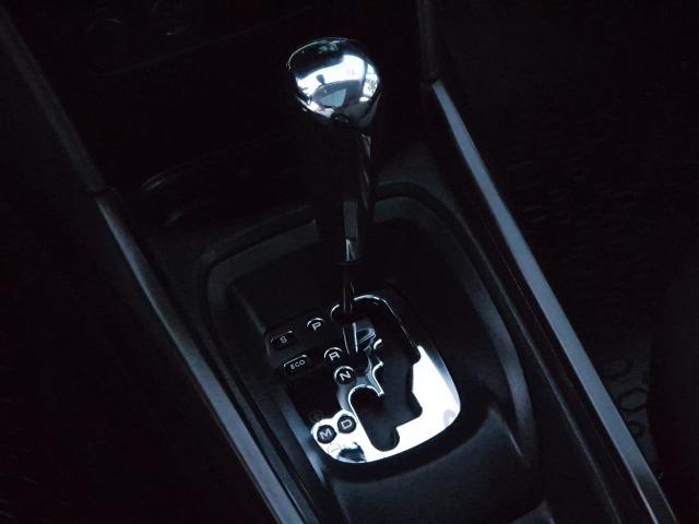 Peugeot 2008 Griffe 1.6 automático com teto de vidro - Foto 6
