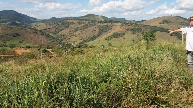 Terreno em granjeamento vendo /troco - Foto 7
