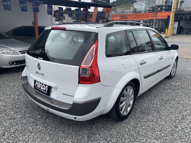 Renault Megane Gran Tour 1.6 Flex Manual 2013 - Foto 8