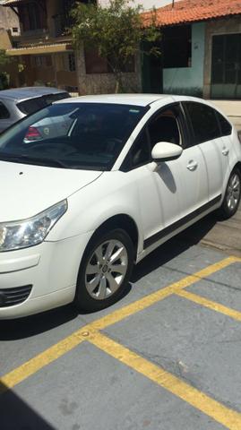 C4 hatch