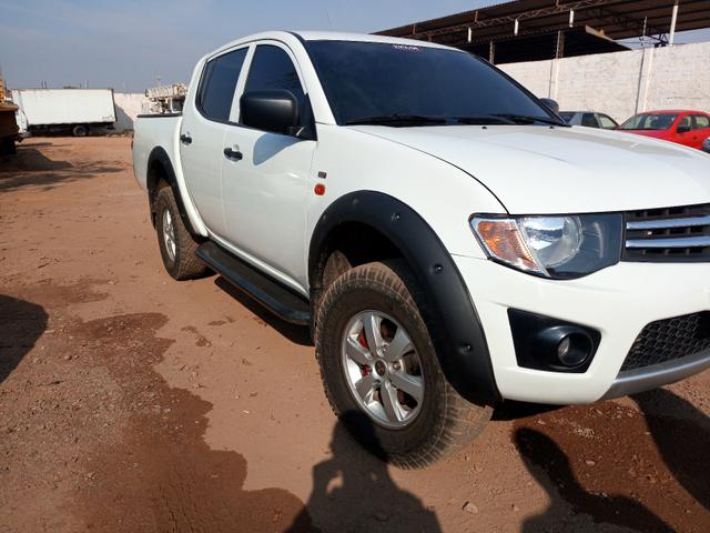Triton 3.2 4x4 diesel pra venda ou troca