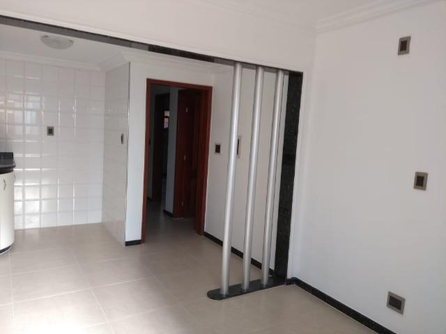 Alugo Apartamento com 03 Quartos com 01 vaga de Garagem - Foto 5