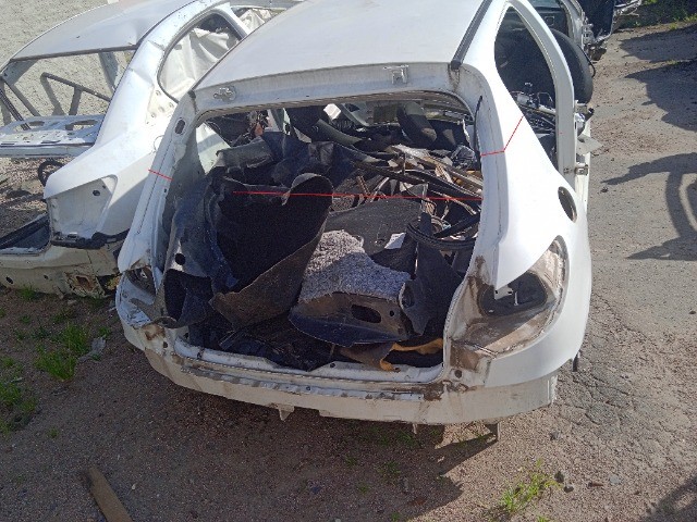 Traseira Baixa Sem Teto Peugeot 207  