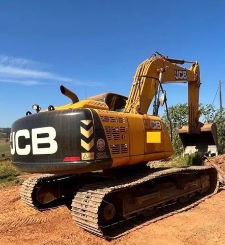 Escavadeira JCB JS220 LC ano 2019 com 4500 horas, em SP - Foto 4