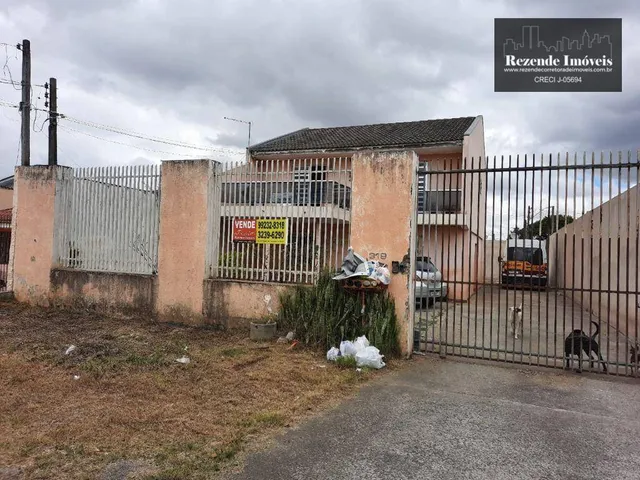 Sobrado com 3 dormitórios à venda, 220 m² por R$ 970.000,00 - Fazendinha - Curitiba/PR