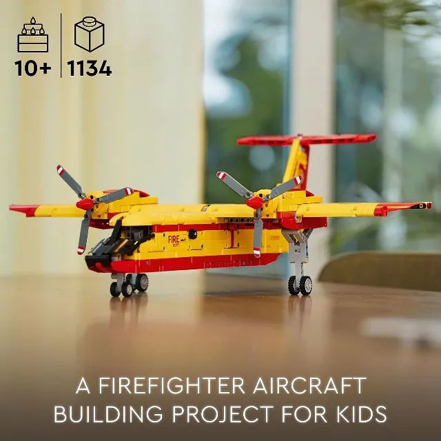 Lego Technic Avião De Combate Ao Fogo 42152 - Foto 4