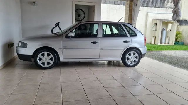 comprar Volkswagen Gol g5 2010 em Curitiba - PR