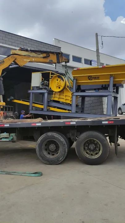 Britador de Pedra Industrial - Usado em Excelente estado - Foto 3