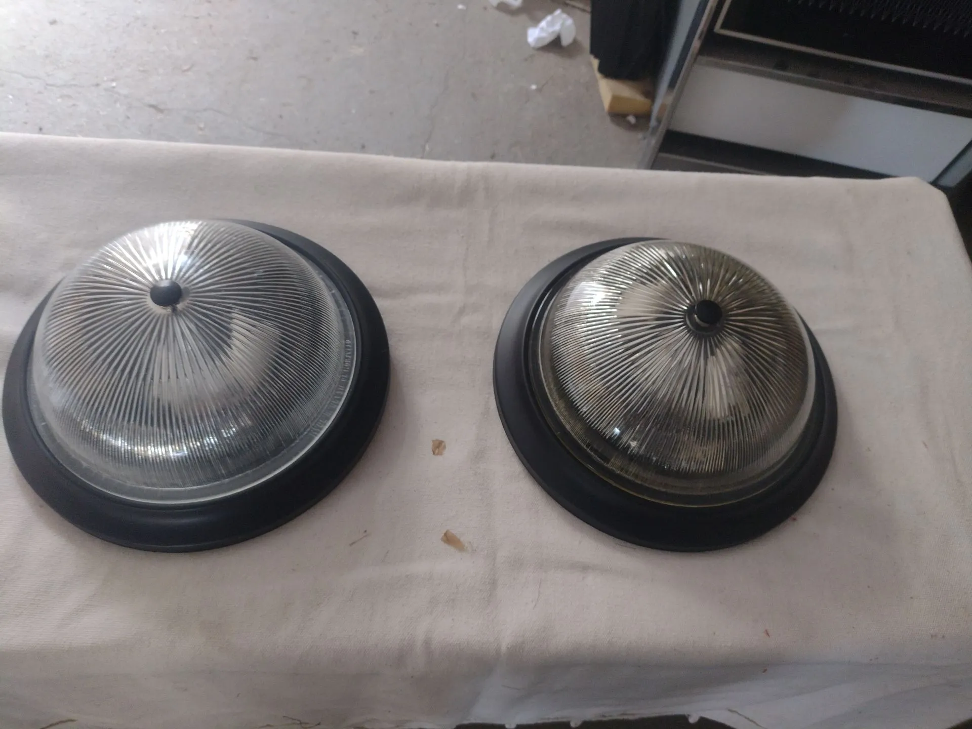 2 luminárias antiguidade