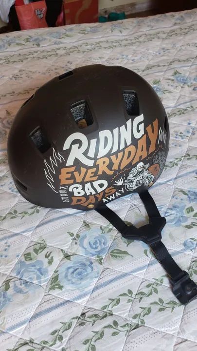 capacete infantil Oxelo semiprofissional 