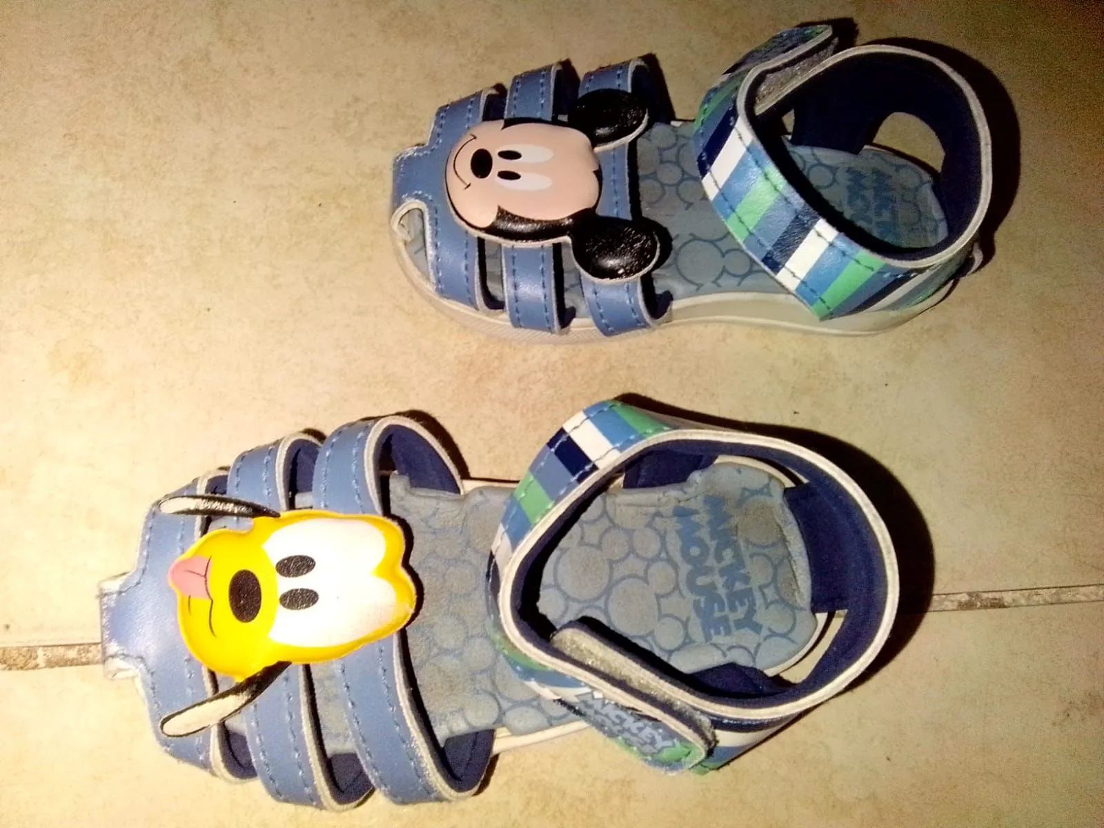 SANDÁLIA N°20/21. MASC. (GRENDENE KIDS). - Foto 2