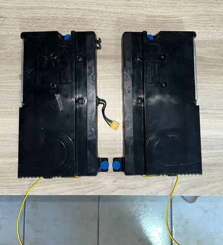 Par de Auto-falantes da TV Samsung Un50nu7400
