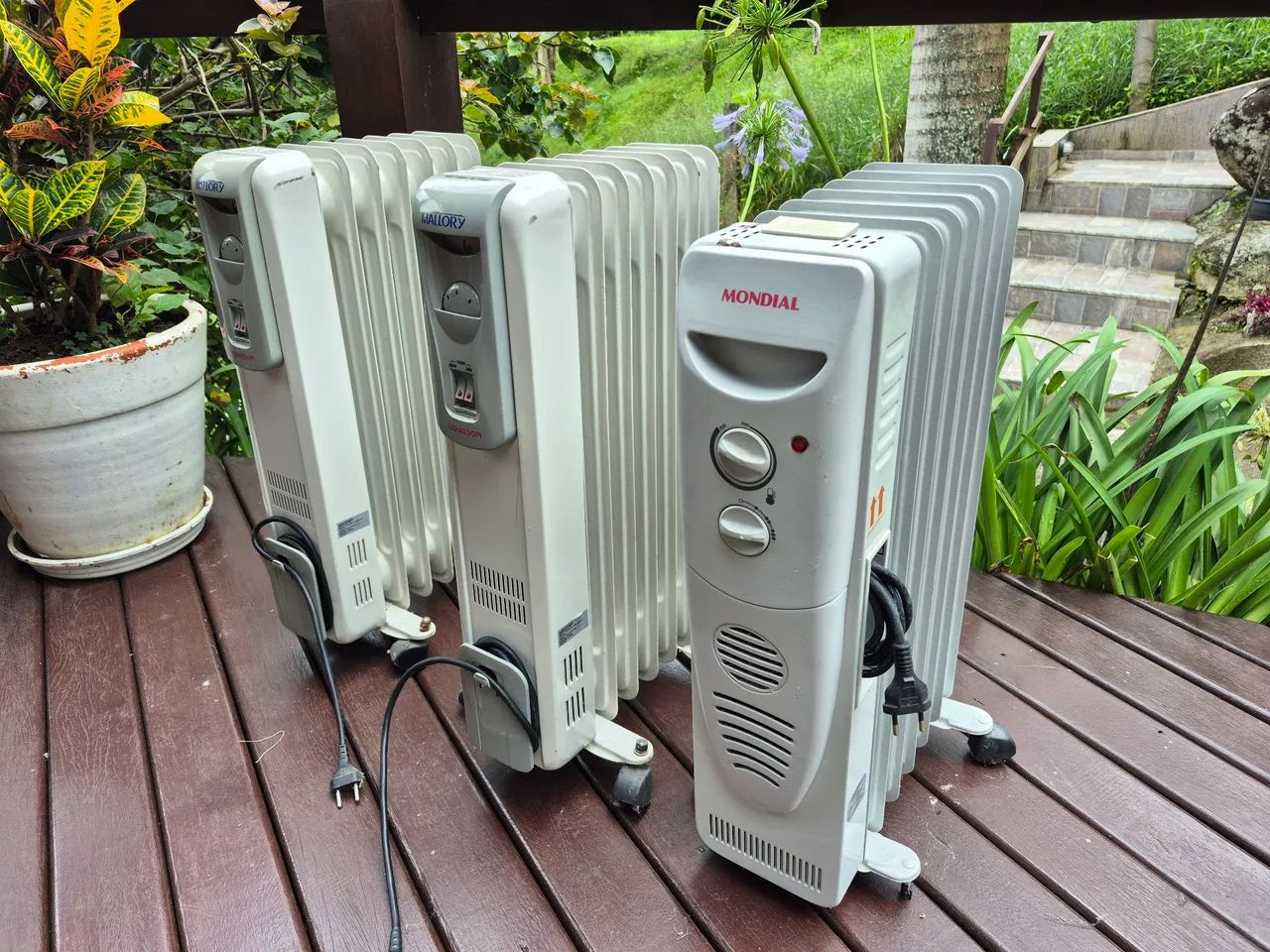 Aquecedor Elétrico Mondial e Malory 220V -1500W