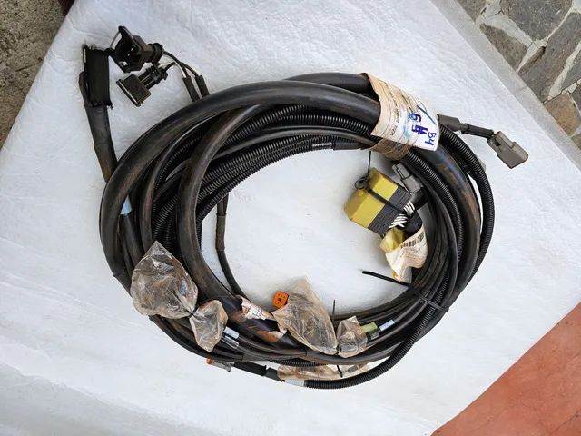 Liebherr L580 carregadeira chicote iluminação dianteira novo original 9842646 - Foto 4