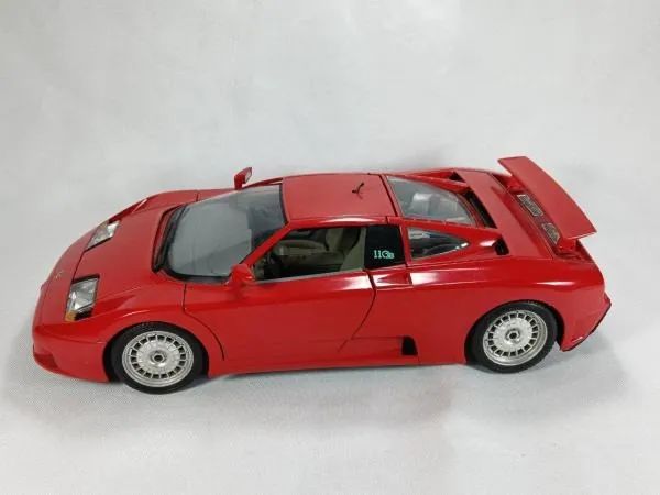 Miniatura Bugatti Eb 110 1991 Bburago 1/18  - Foto 3