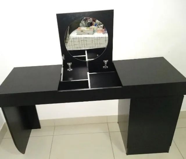 Penteadeira Nova Com Portas 