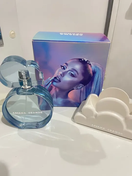 Perfume Cloud by Ariana Grande