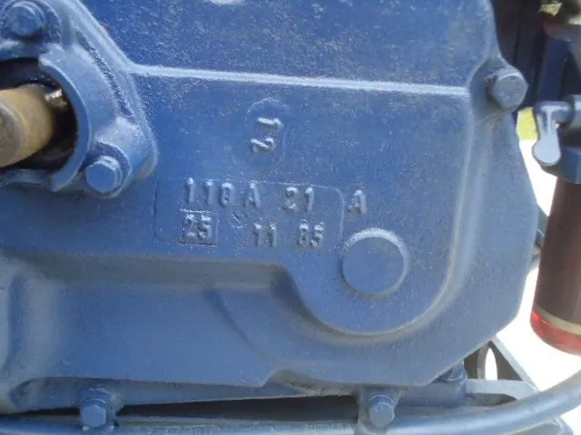 Trator Tobatta e aceito carro no negócio  - Foto 2